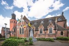 Sint-Niklaaskerk in Kapelle-op-den-Bos
