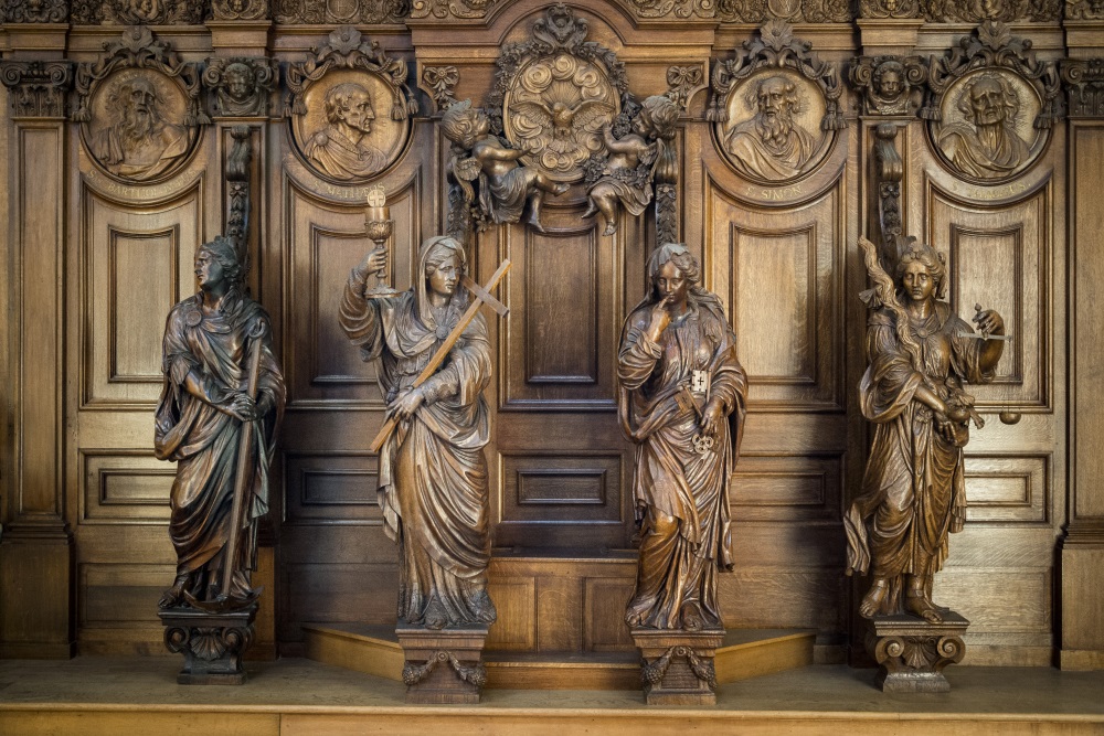 Heiligen in hout - detail
