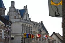 Historisch stadhuis Zoutleeuw (©Lander Loeckx)